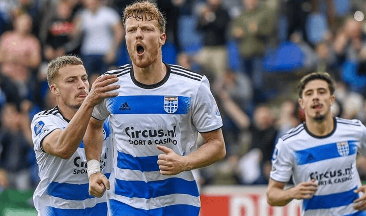 场比赛中的 场比赛中的